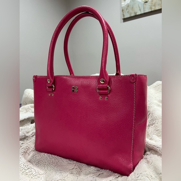 kate spade Handbags - Kate Spade Shoulder Bag